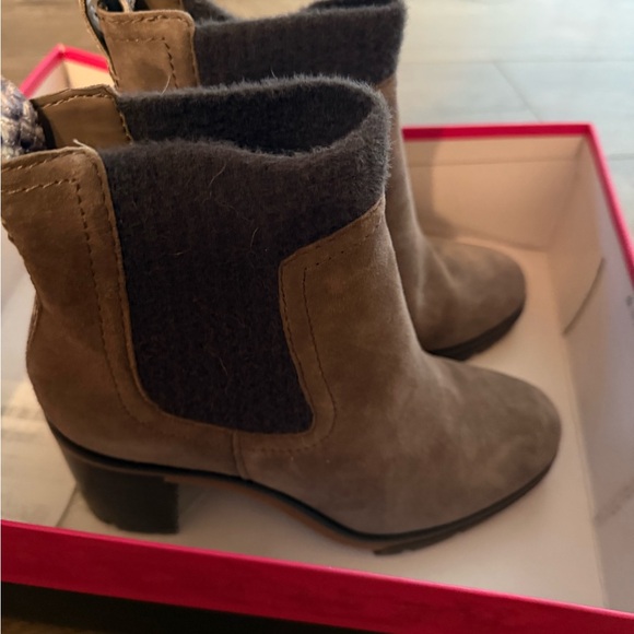 Vince Camuto Shoes - Vince Camuto Taupe Suede & Wool Ankle Boots